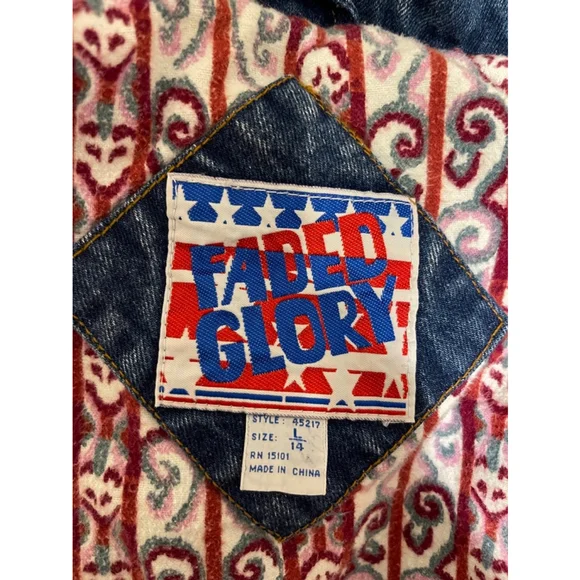 Women’s Vintage Faded Glory Denim Jacket, Size L, Blue & Purple - Picture 9 of 11